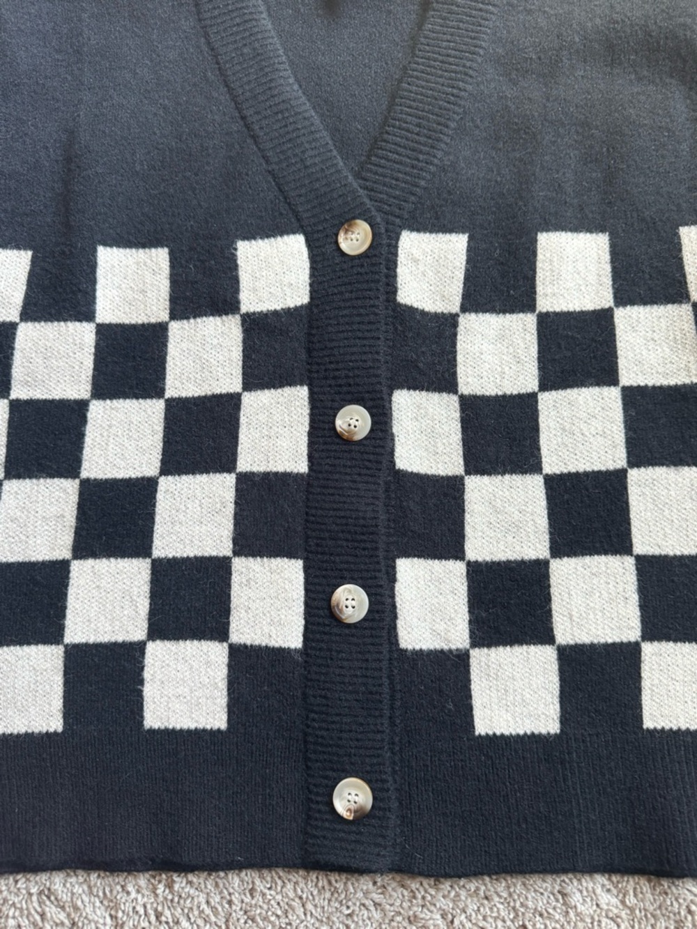 Anniewear Black & White Checkered Knit Sweater Vest Medium - Picture 3 of 5